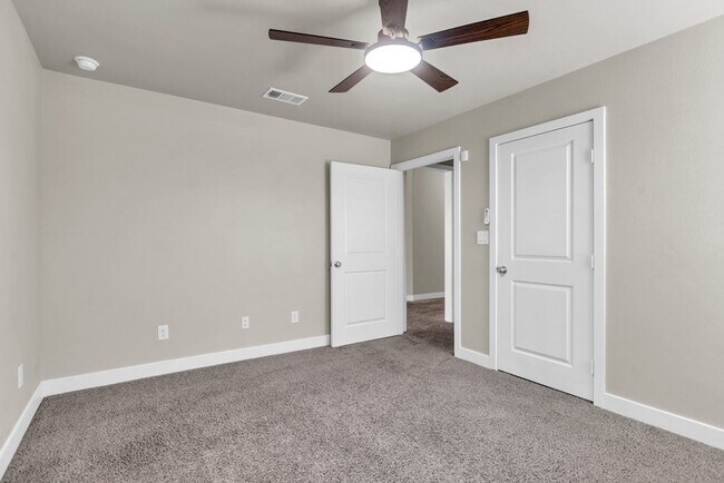Building Photo - 9044 Antelope Ave