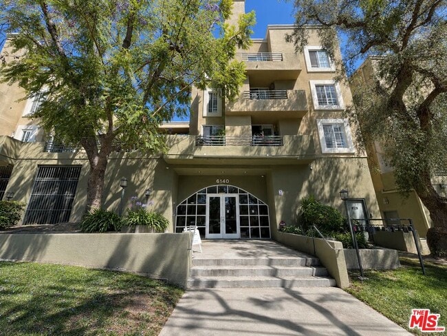 Building Photo - 6140 Monterey Rd