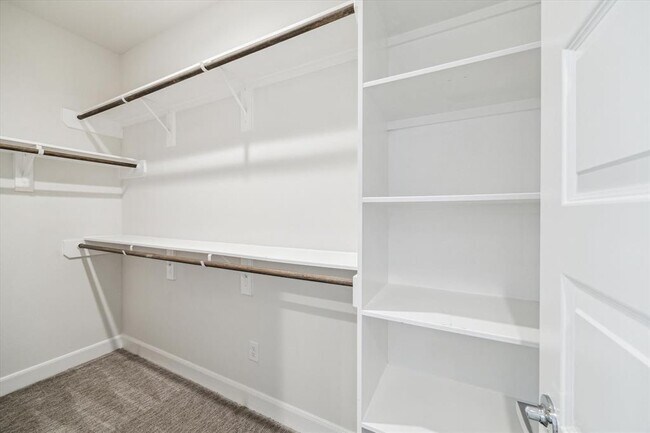 Building Photo - 3038 Charline