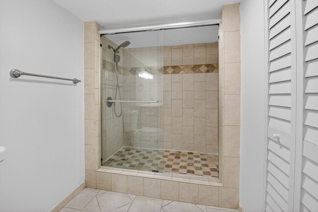 Building Photo - 5260 NW 2nd Ave