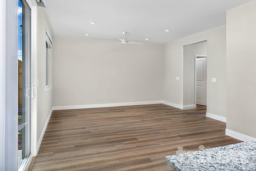 Building Photo - 4078 Zola Pl