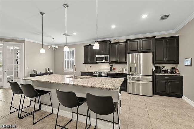 Building Photo - 3391 Acapulco Cir