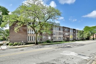 Building Photo - 1301 W Touhy Ave