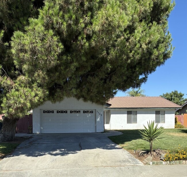 Primary Photo - 3 Bedroom 2 Bath with Pool