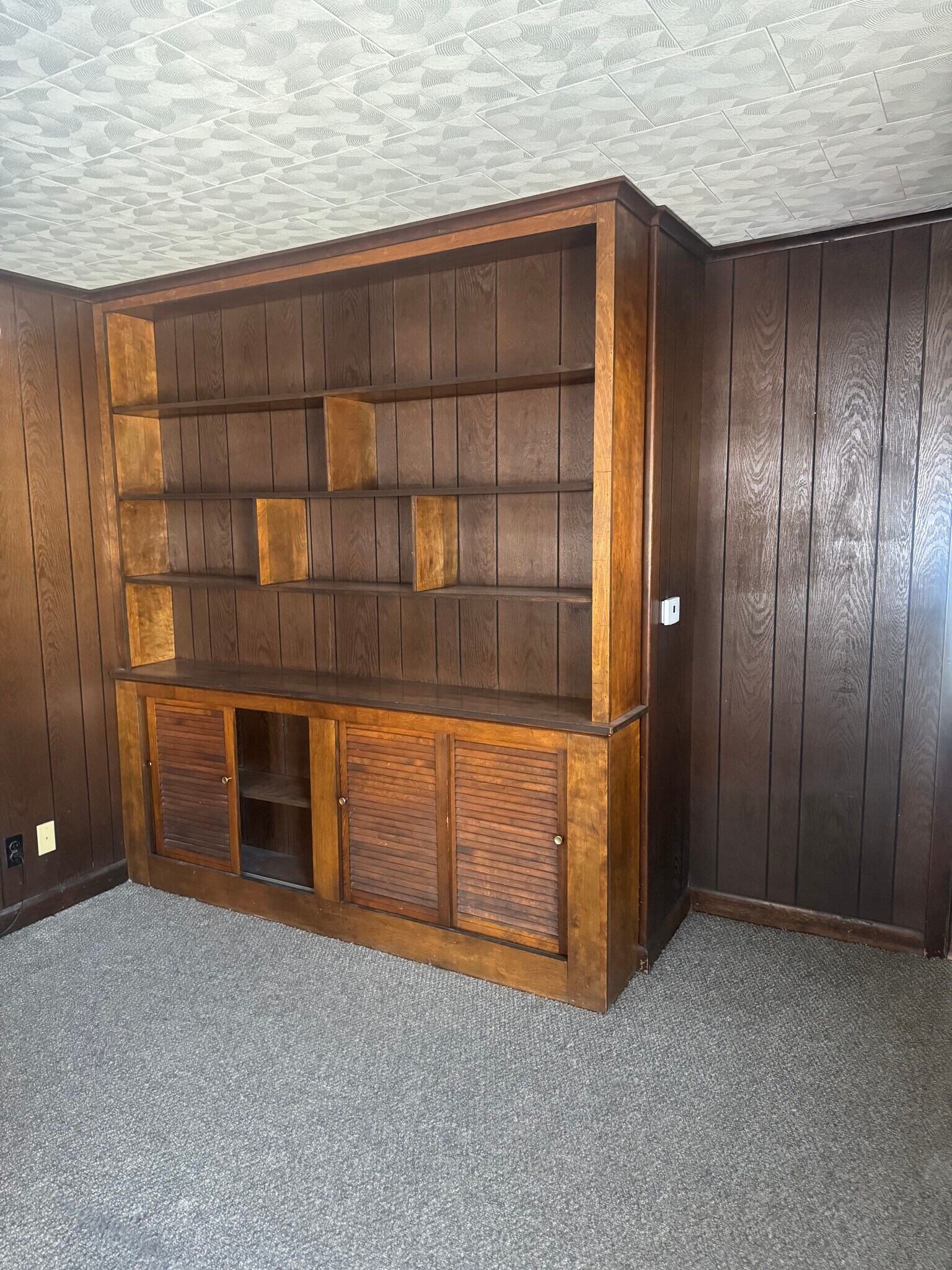 Building Photo - 21 Mason St