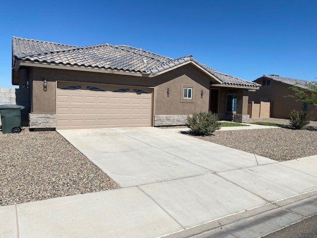 Building Photo - 4182 S Sunflower Dr