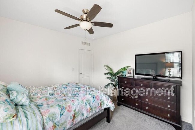 Building Photo - 15257 Mille Fiore Blvd