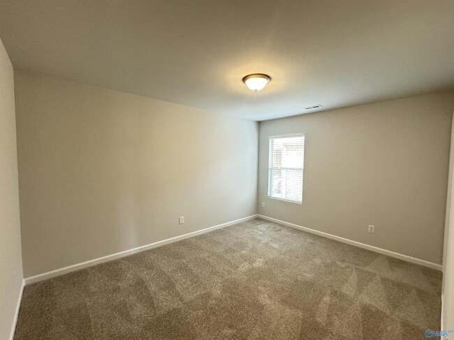 Building Photo - 14886 Ravenel Dr