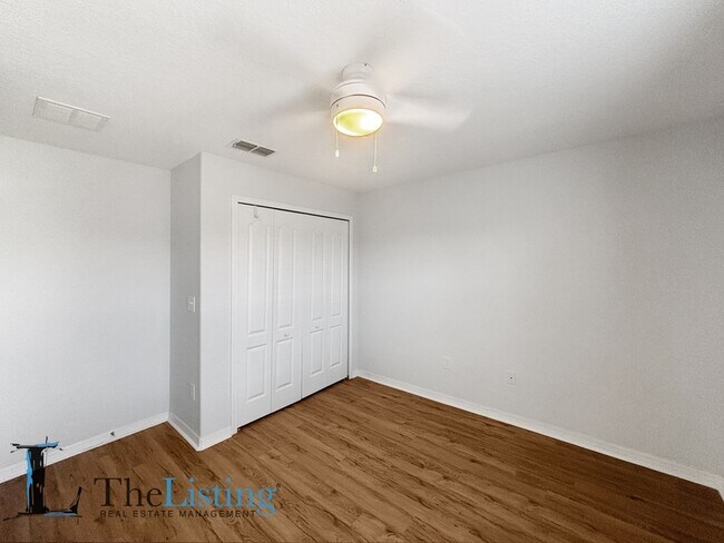 Building Photo - 11174 Savannah Landing Cir