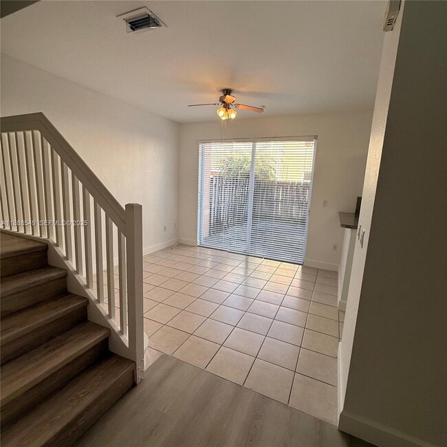 Building Photo - 12185 SW 125th Ct