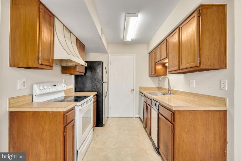 Building Photo - 20216 Shipley Terrace