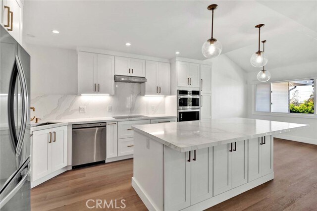 Building Photo - 804 Gardenia Way