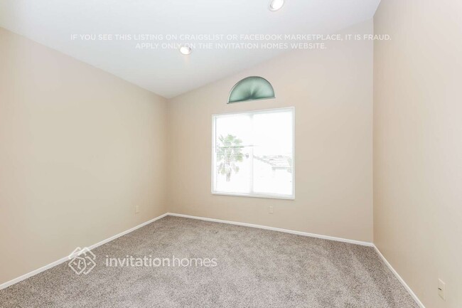 Building Photo - 24855 Alicia Way