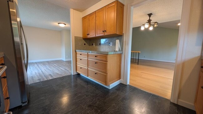 Building Photo - 12935 SW Conestoga Dr