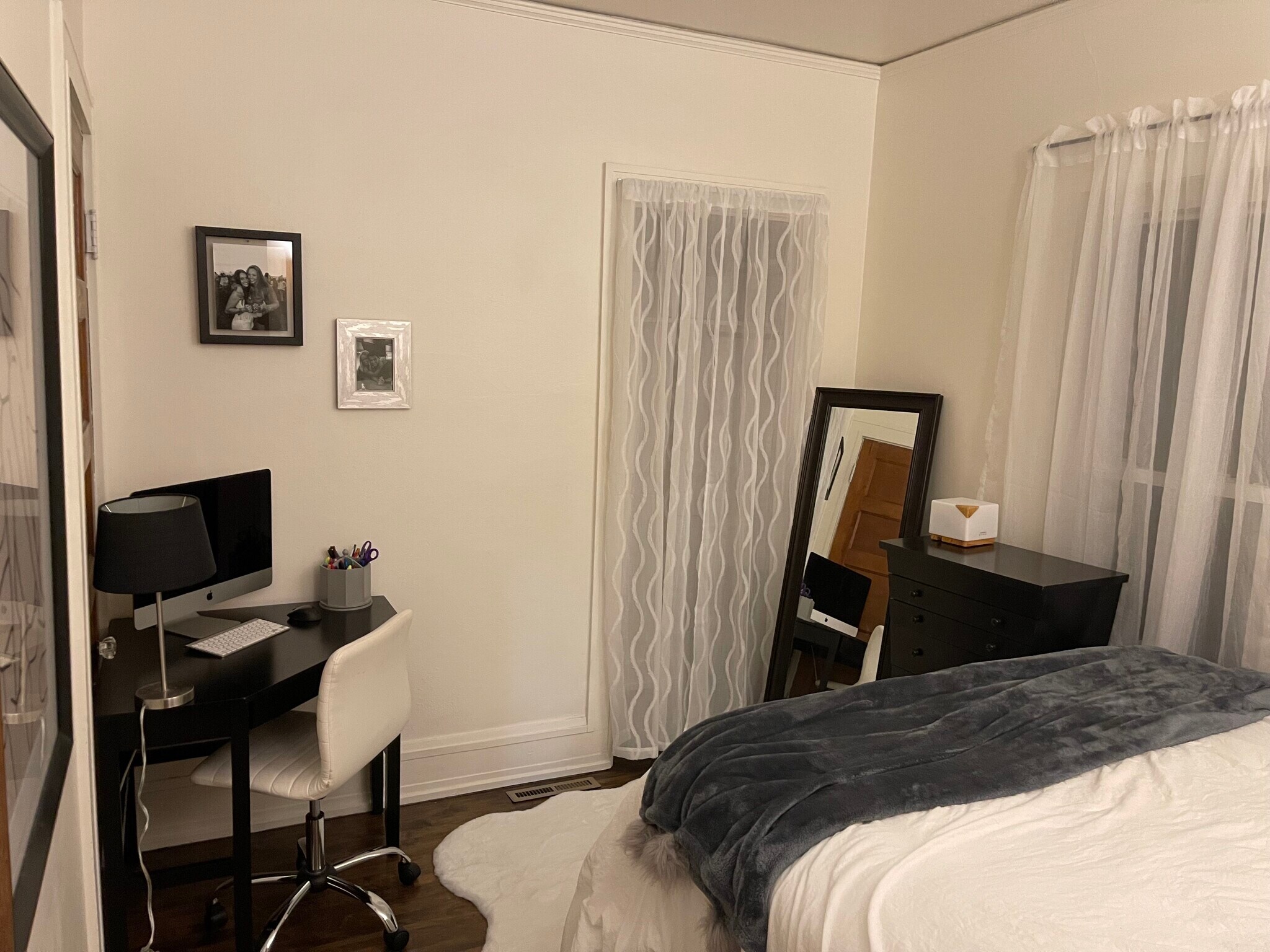 Building Photo - 2830 N Frederick Ave