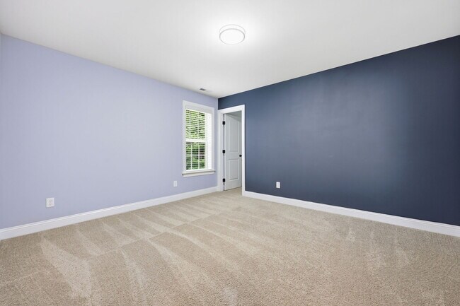 Building Photo - 265 Heather Brook Cir