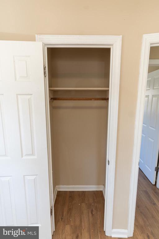 Building Photo - 504 Plover Rd