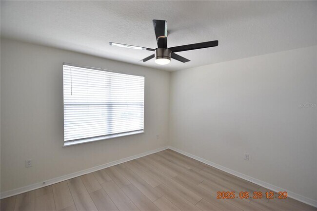 Building Photo - 8075 Broad Pointe Dr