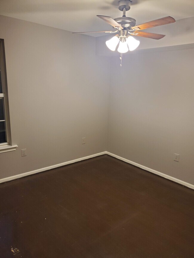 3rd bedroom upstairs - 5921 Founders Crossing Ct