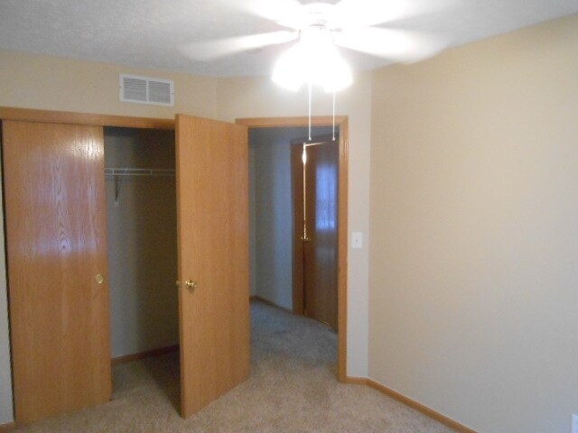 Building Photo - 79 Brooksedge Dr E