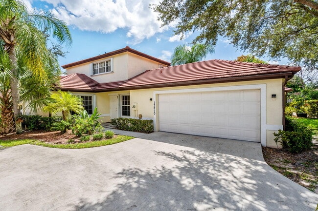 Building Photo - 12210 Dartmoor Dr