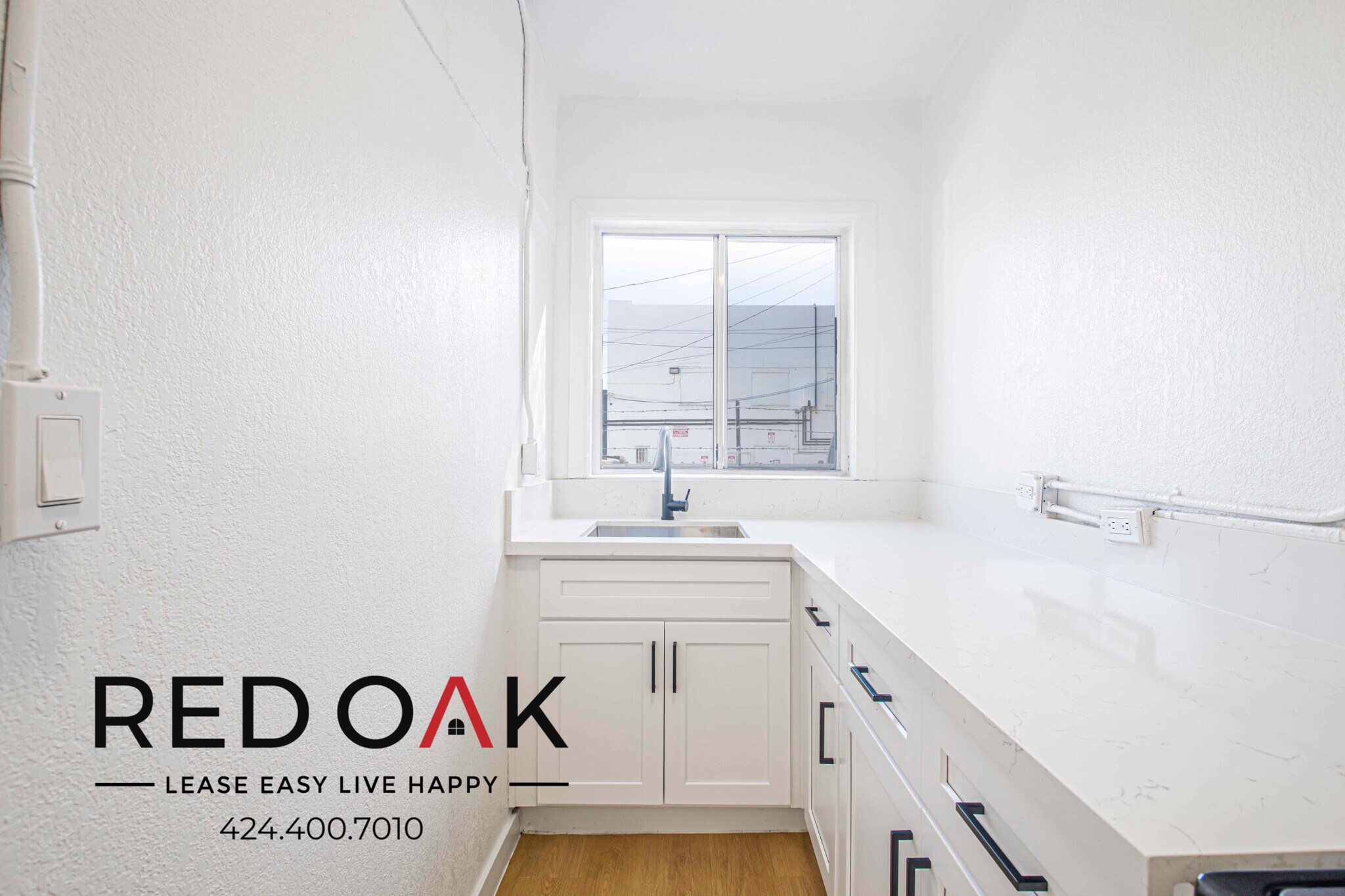 Building Photo - 719 Heliotrope Dr