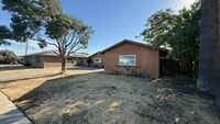 Building Photo - 3984 N Millbrook Ave