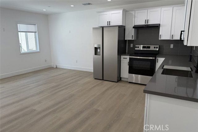 Building Photo - 14018 Hubbard St