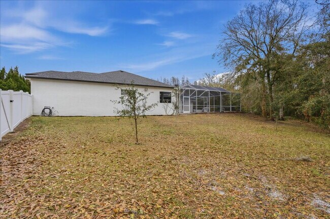 Building Photo - 525 Cullaro Ln