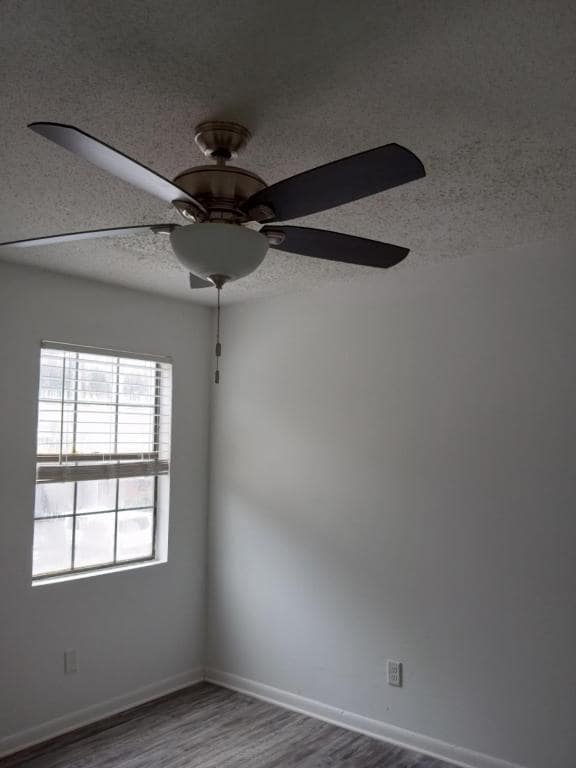 Building Photo - 300 Apache Dr