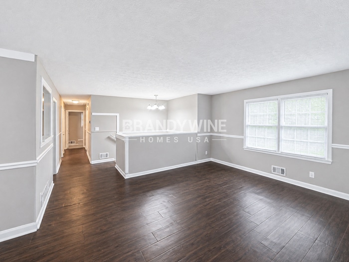 Building Photo - 1044 Baker Ln