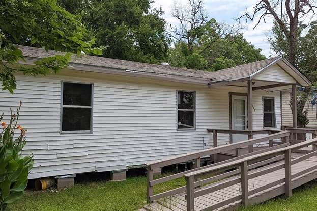 Building Photo - 215 Blackshear St