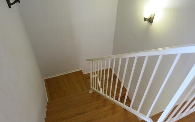 Building Photo - 17726 Kinzie St