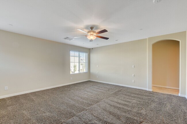Building Photo - 2919 Caxton Grove Dr