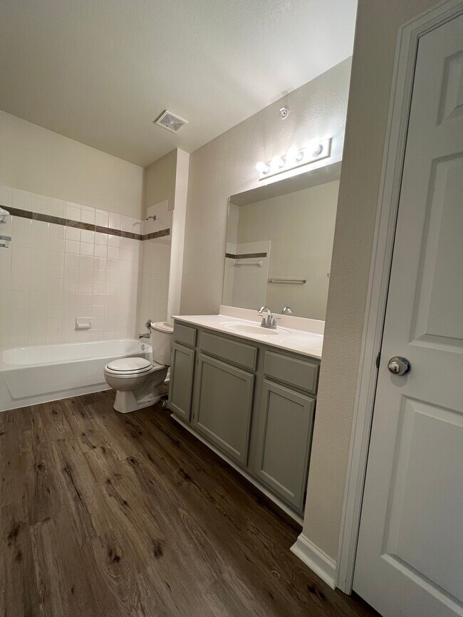 Building Photo - 5620 Fossil Creek Pky