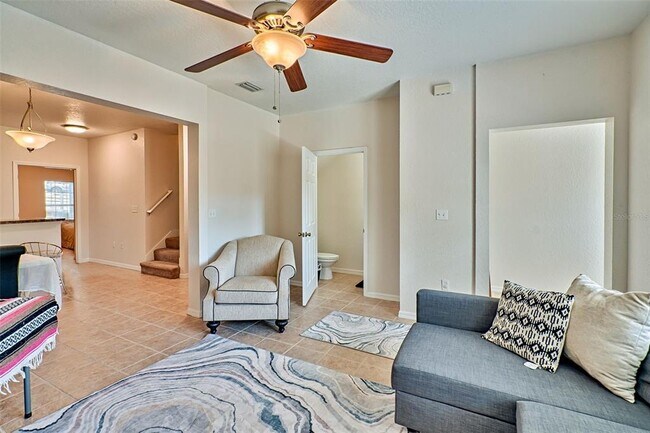 Building Photo - 2710 NW 104th Ct