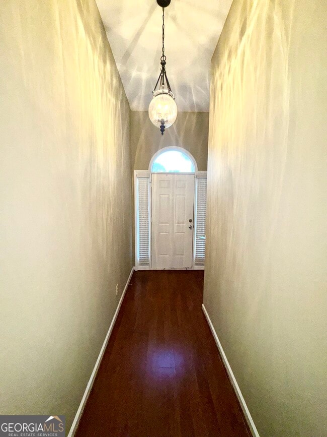 Building Photo - 216 Spring Hill Ct