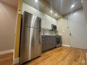 Building Photo - 1 bedroom in Bronx NY 10452