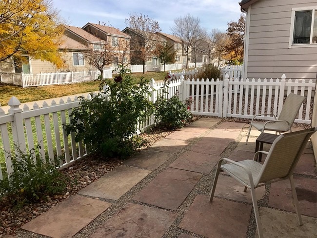 Building Photo - 13950 Adams St