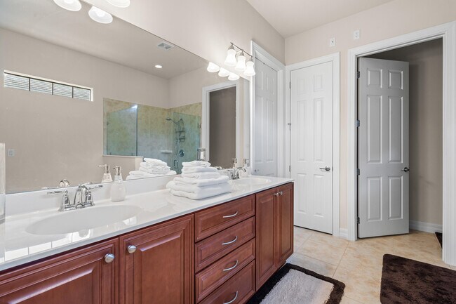 Building Photo - 4127 Siena Cir