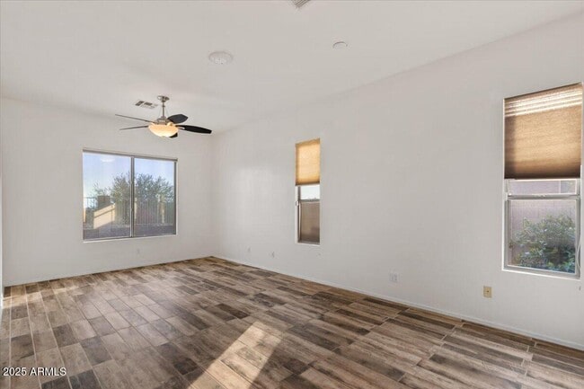 Building Photo - 4615 E Prickly Pear Trail