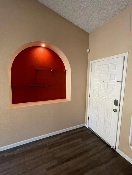 Building Photo - 4614 W Kitty Hawk