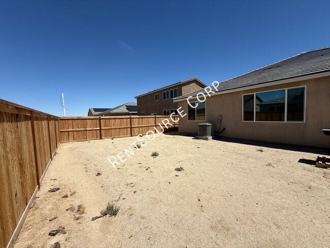 Building Photo - 3309 Sonya Ave