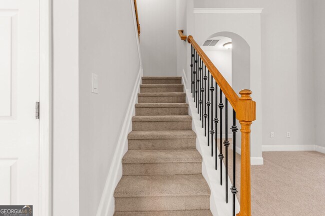 Building Photo - 3329 Rosecliff Trace NE