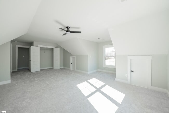 Building Photo - 109 Horseshoe Bend Rd
