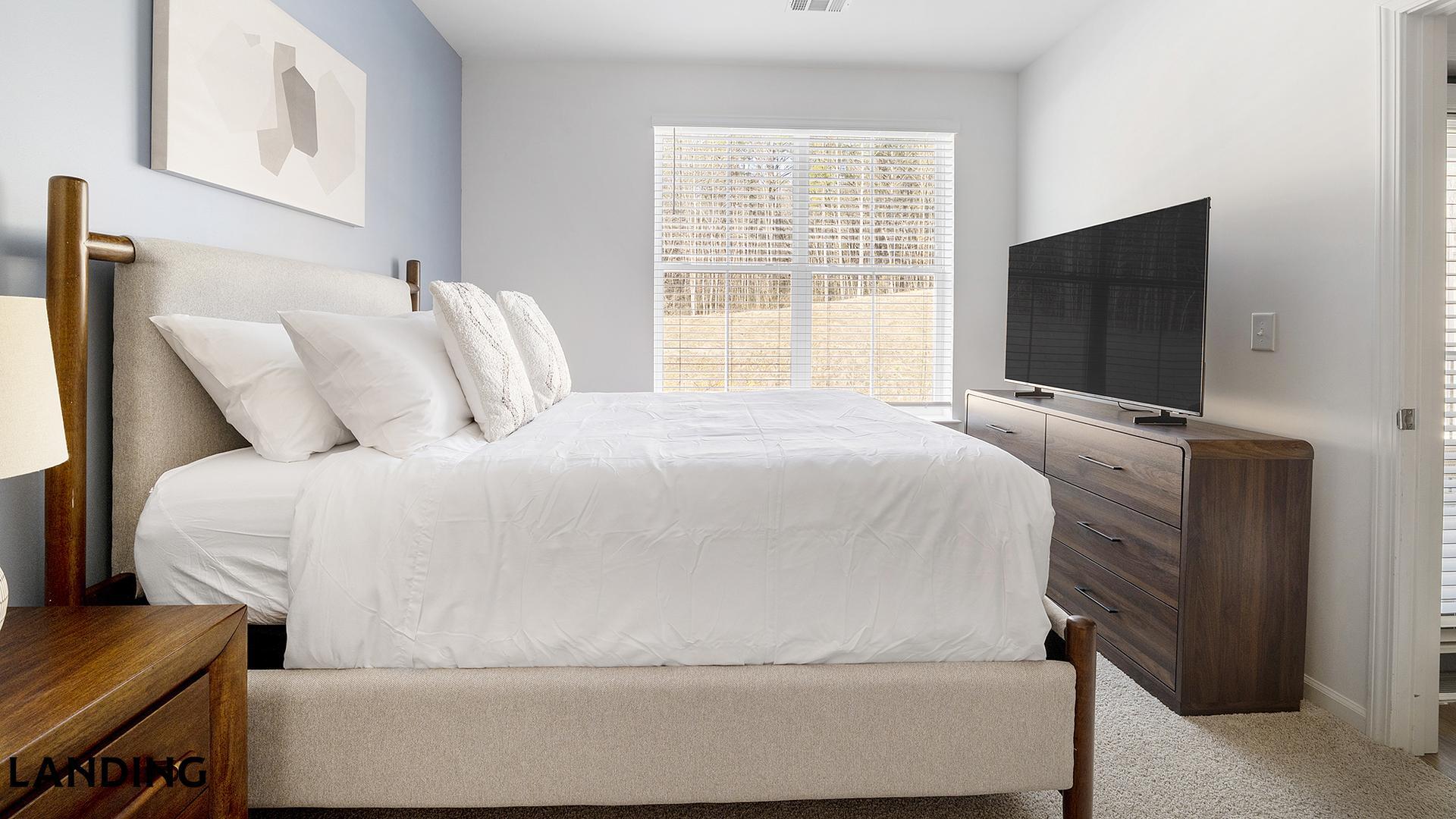 Building Photo - 2800 Milan Ct