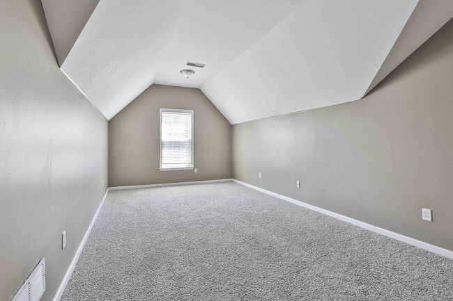 Building Photo - 145 Covey Crossing