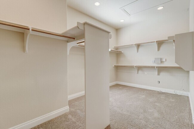 Building Photo - July Move-In Special - Spring Branch Oasis...