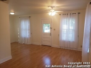 Building Photo - 111 N Brackenridge St