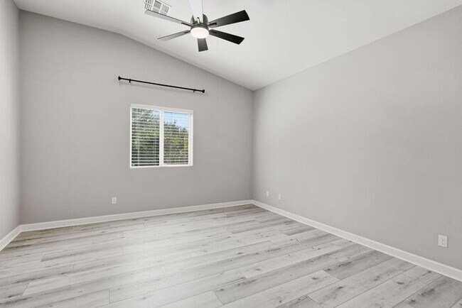 Building Photo - 9684 N Texas Ebony Ln